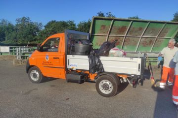 Conferimento rifiuti alla locale discarica